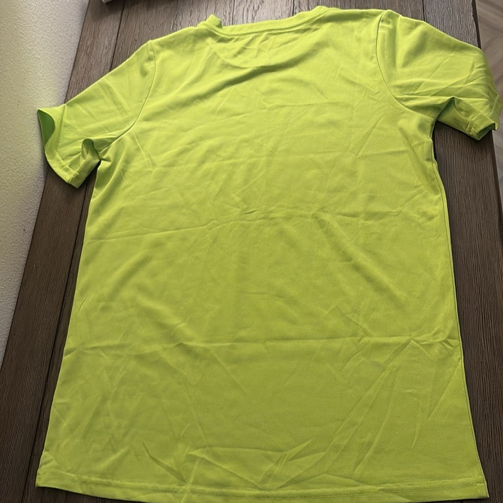 NEW [Eastbay] Gymtech Performance Athletic Shirt, Lime, Youth M 10/12 or L 14/16 - Picture 5 of 11